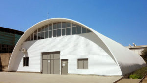 Бескаркасный ангар